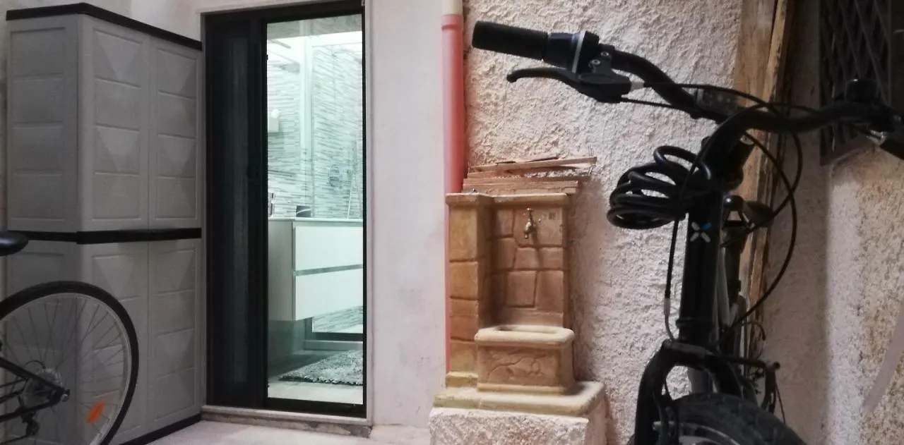 The Ladybug Holiday House - Locazione Turistica Villa Syracuse