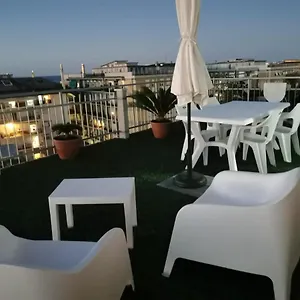 la-terrazza-falconara-marittima.riccione-hotels.org/